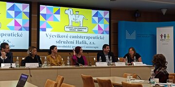 Zapojení dobrovolníků a organizací do dlouhodobé dobrovolnické služby