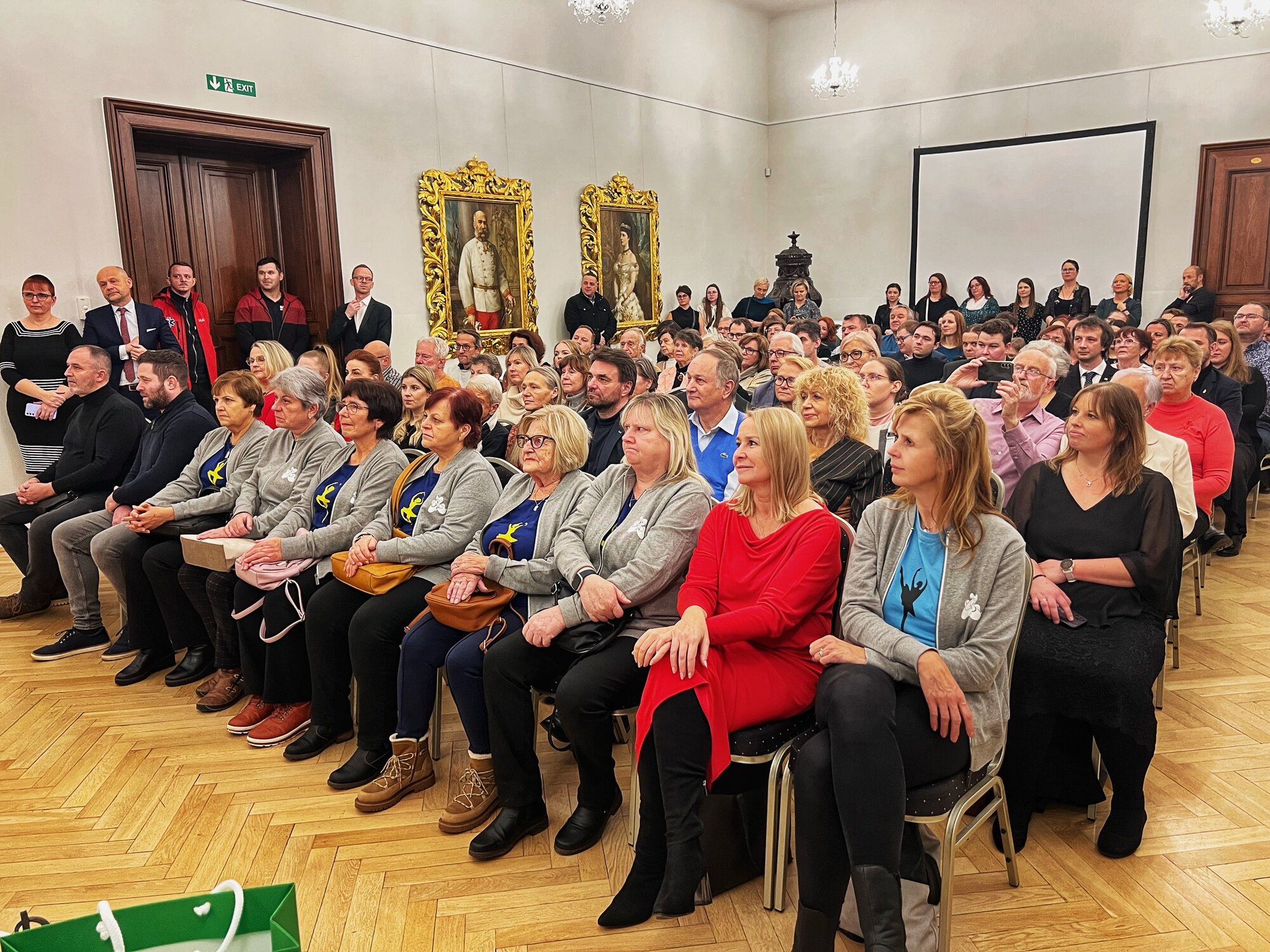 sál byl zaplněn do posledního místečka